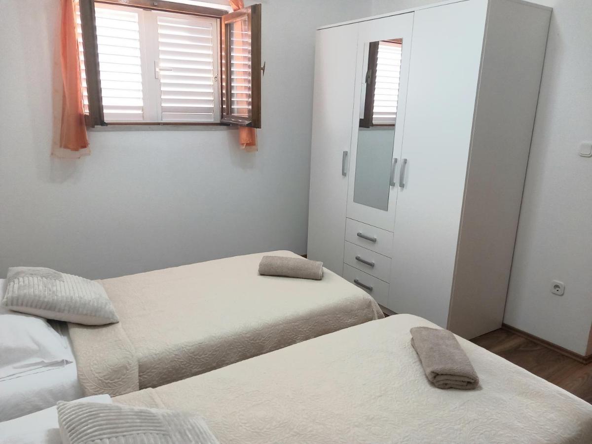 Studio Apartment Novak Čilipi Eksteriør billede